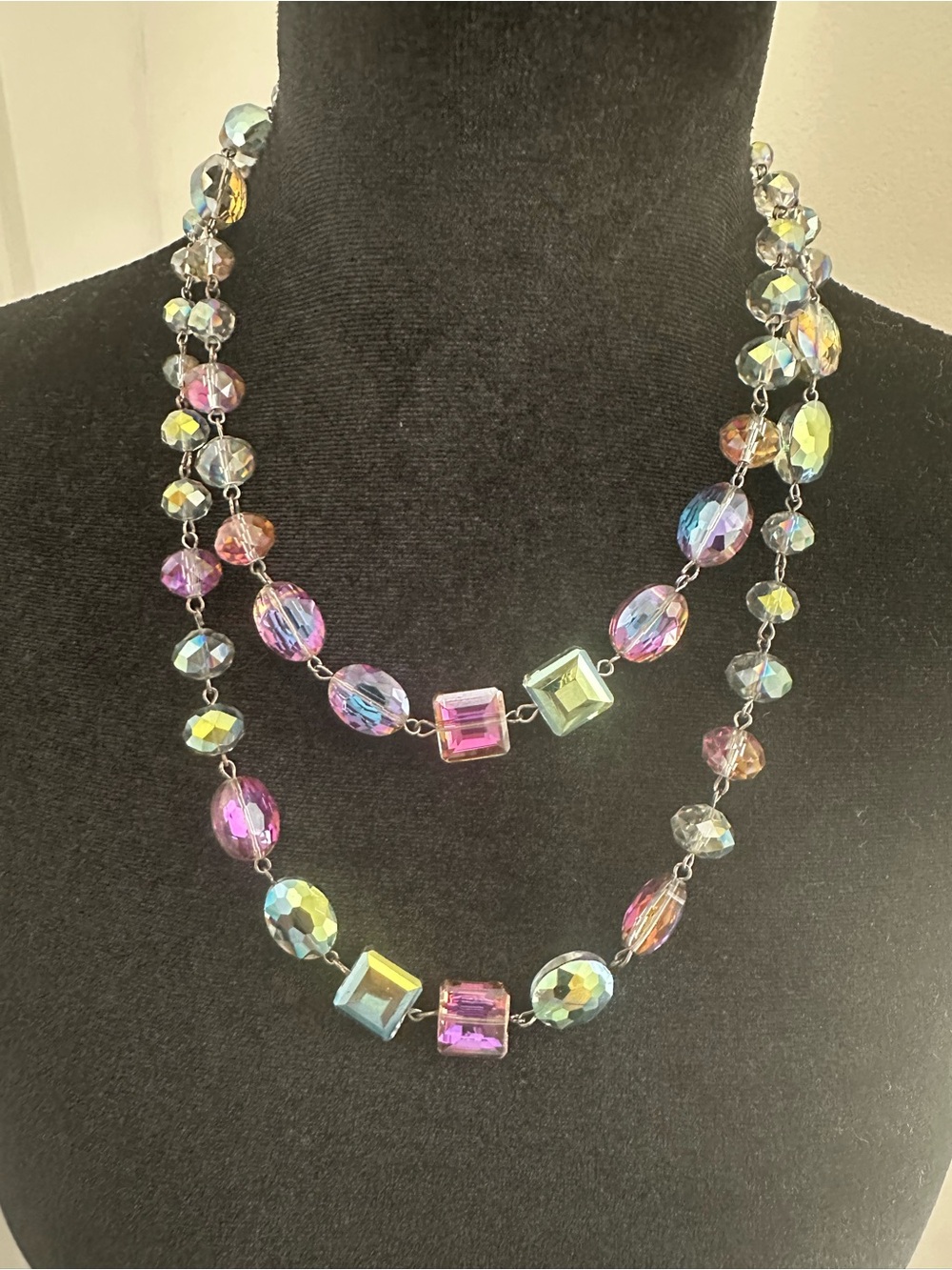 Beautiful mermaid Iridescent Multi-Color Faceted Bead Necklace - layer